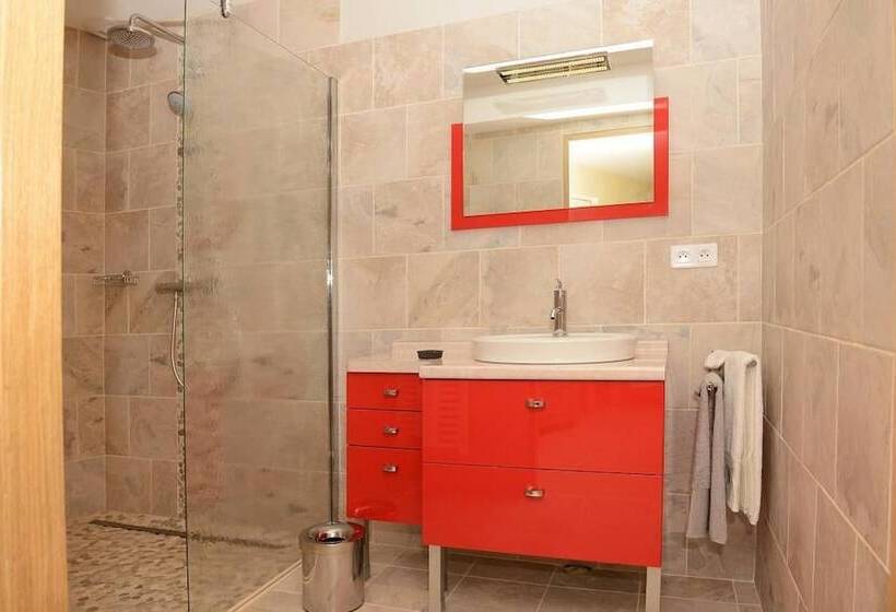 Пансион Mas De Carabelle