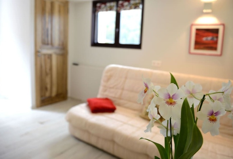 Пансион Mas De Carabelle