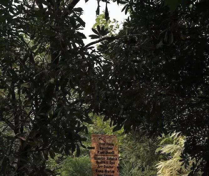 リゾートホテル Tathastu Pench