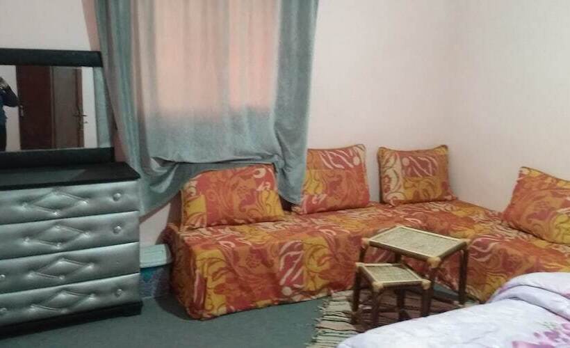 Auberge De Jeunesse Ouarzazate   Hostel