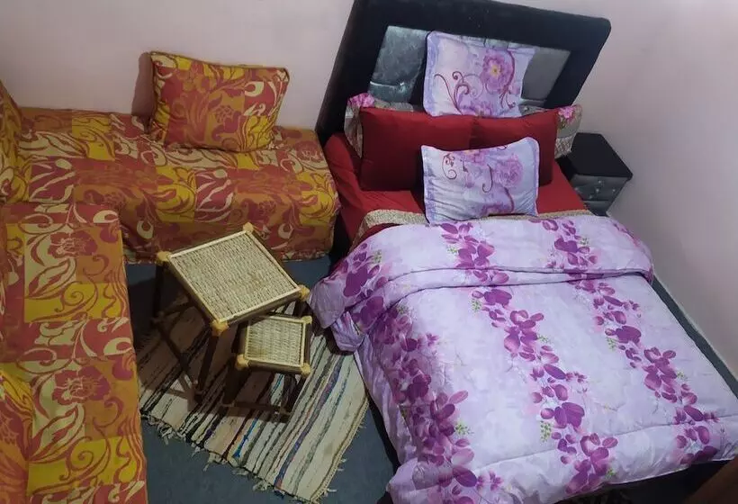 Auberge De Jeunesse Ouarzazate   Hostel