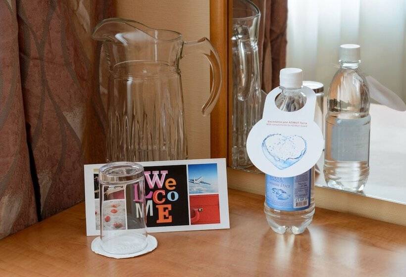 Azimut Hotel Mirniy
