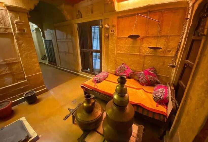 Bed and Breakfast Desert Haveli Guest House