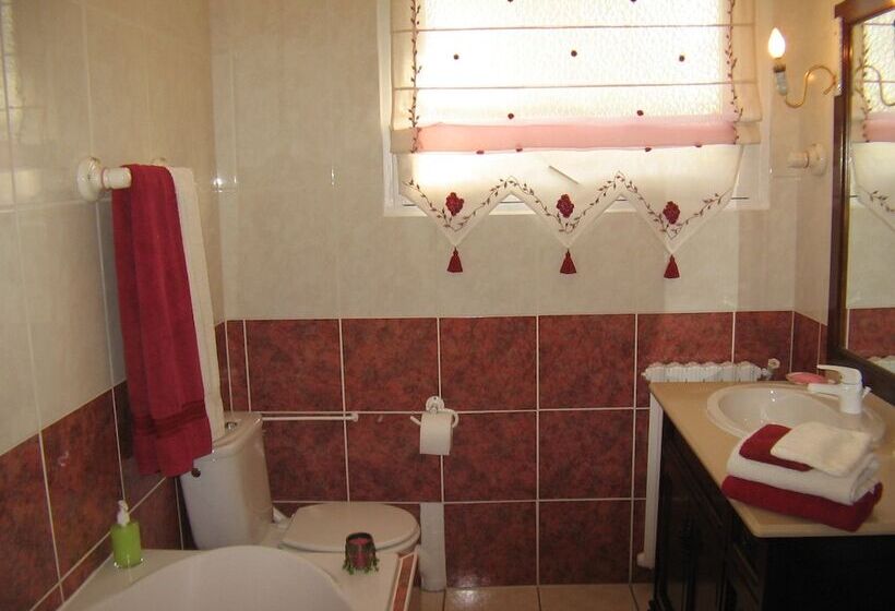 צימר Domaine De L Arnaudière