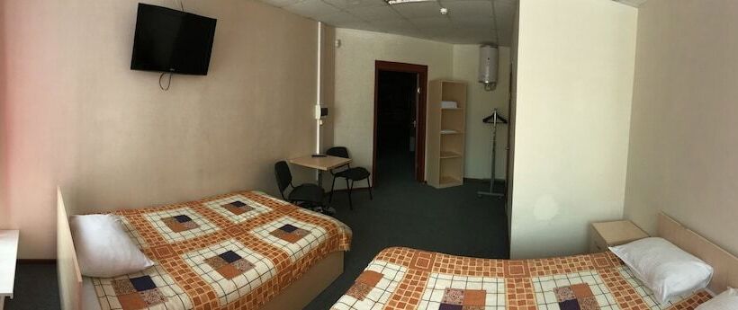 مبيت وإفطار Kosmos