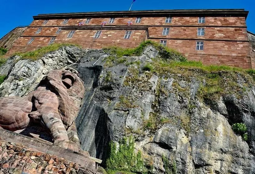 Aamiaismajoitus (B&B) Maison Curiale