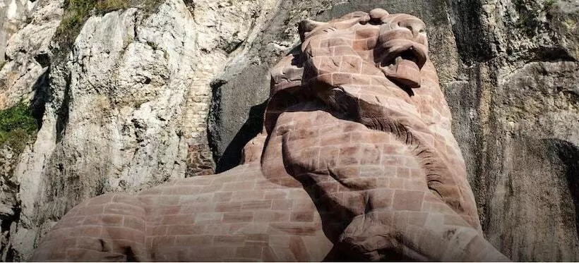 Aamiaismajoitus (B&B) Maison Curiale