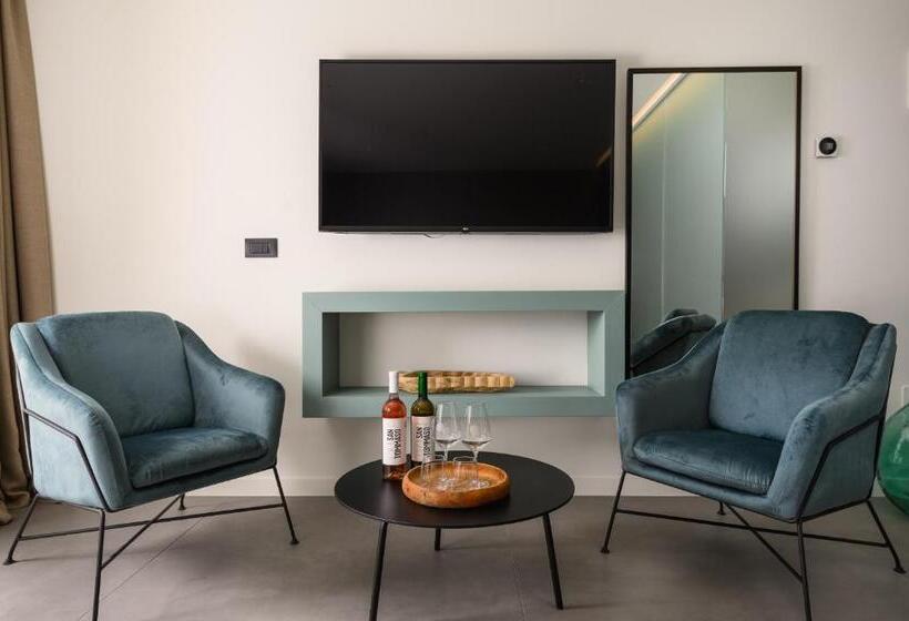 مبيت وإفطار Relais And Wine San Tommaso