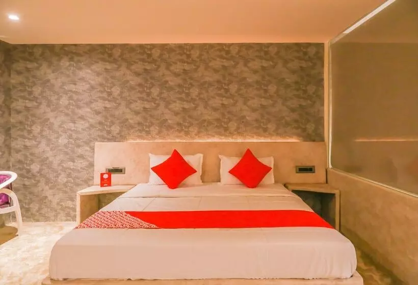 Capital O 22428 Hotel Dreams