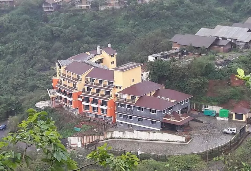 Hotelli Antariksh Retreat