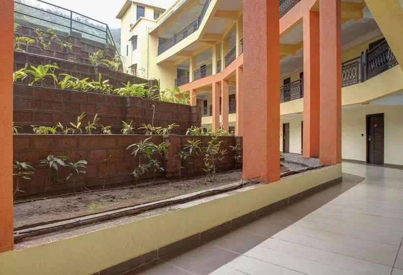 Hotelli Antariksh Retreat