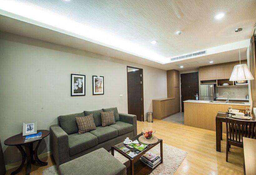 호텔 Burgundy Residence 304