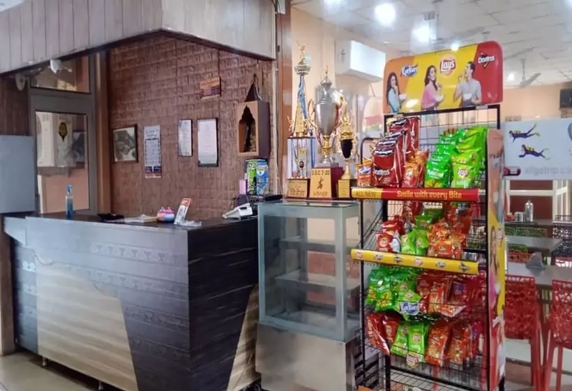 ホテル Chakasha Govindam