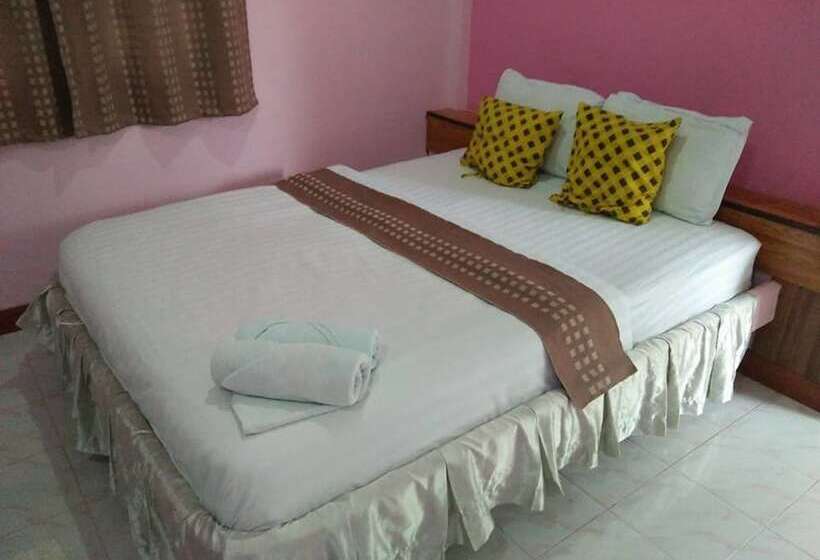 فندق Chatpimarn Resort