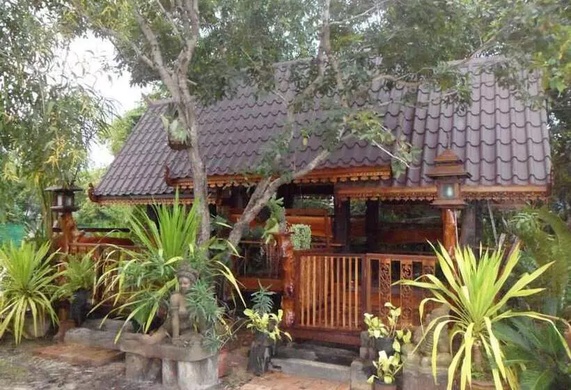 ホテル Chatpimarn Resort