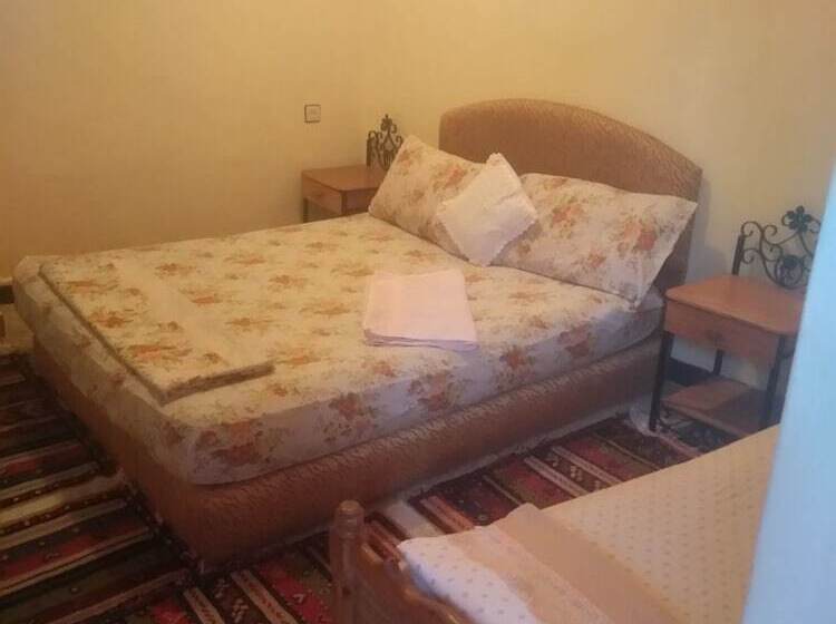 هتل Hôtel Daroudar