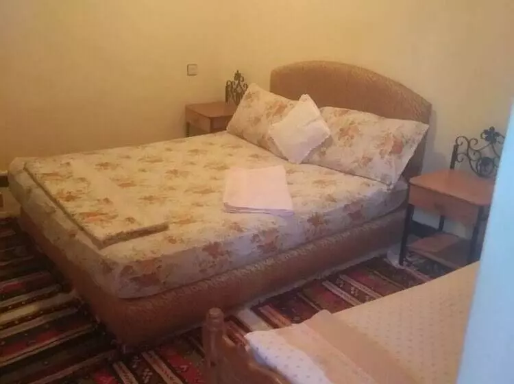 هتل Hôtel Daroudar