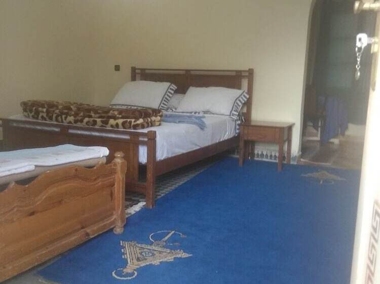 هتل Hôtel Daroudar