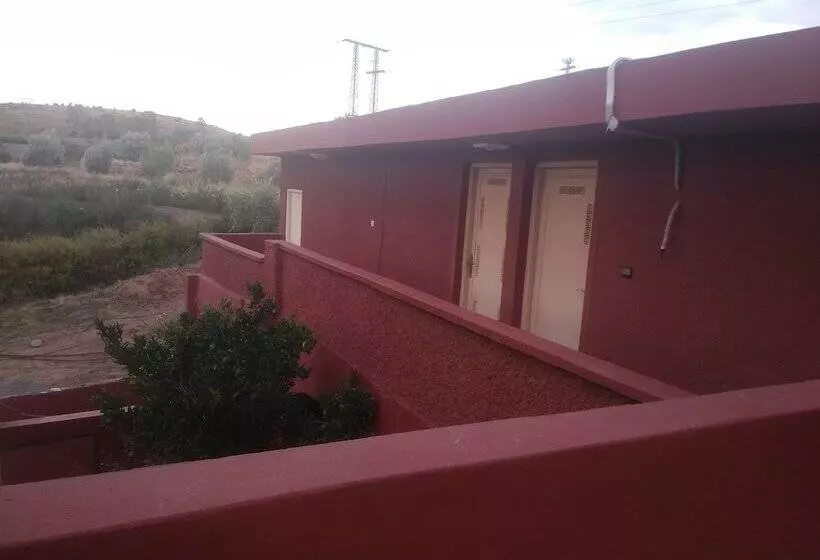 هتل Hôtel Daroudar
