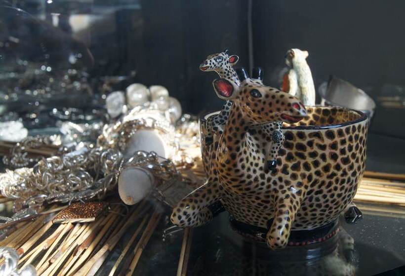 فندق Inverdoorn Game Reserve Lodge