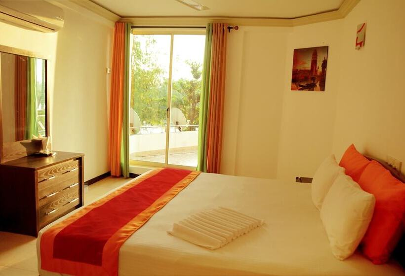 בית מלון כפרי Kamaro Holiday Resort