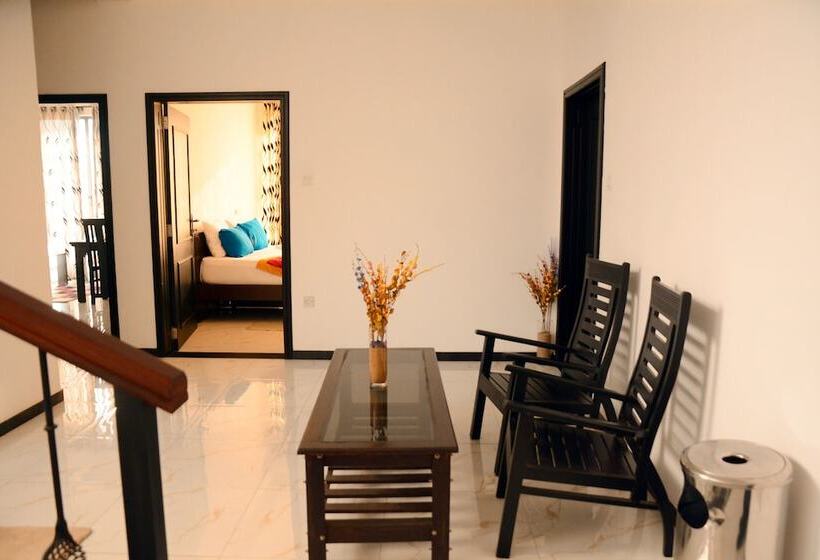 בית מלון כפרי Kamaro Holiday Resort