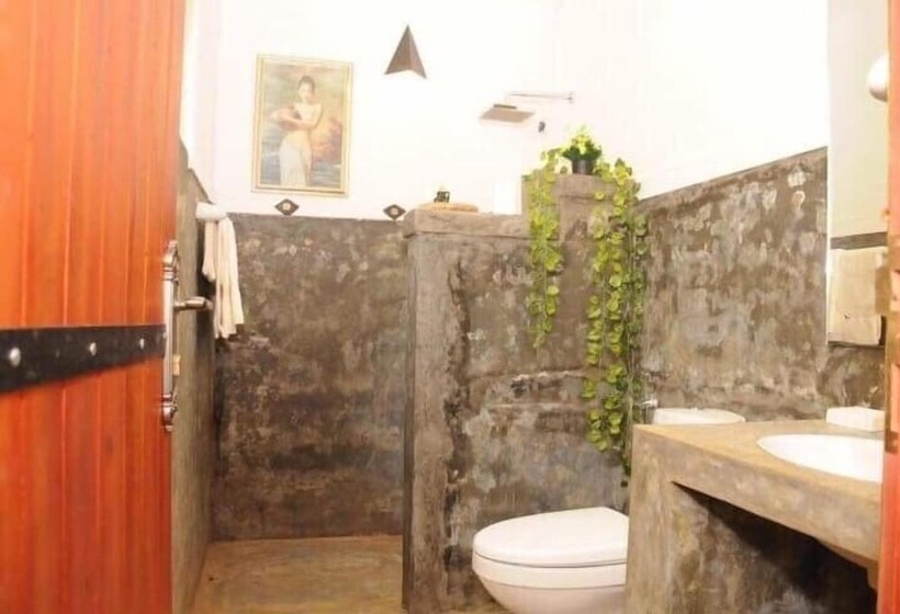 Hotel Kuru Ganga Villa