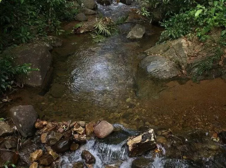 Hotelli Kuru Ganga Villa