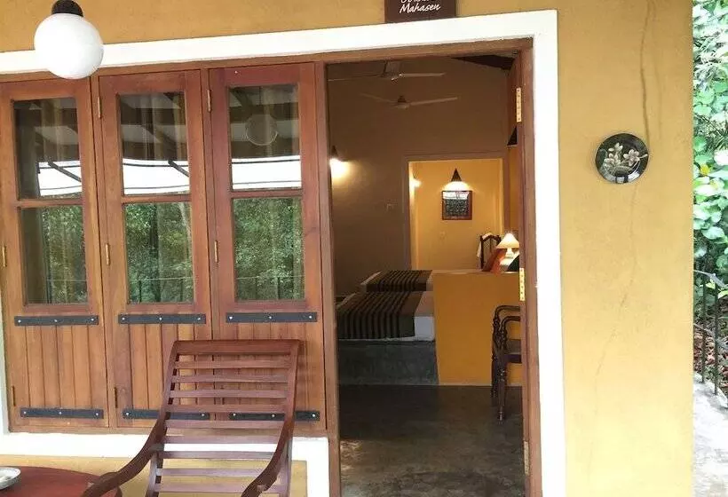 Hotelli Kuru Ganga Villa