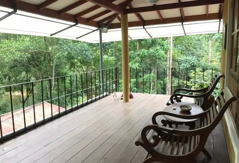 Hotelli Kuru Ganga Villa