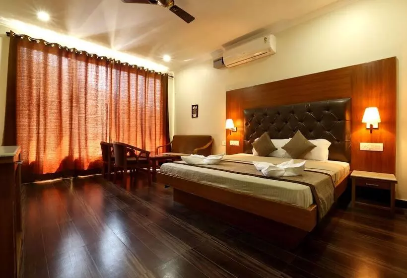 Hotel Peepal Tree