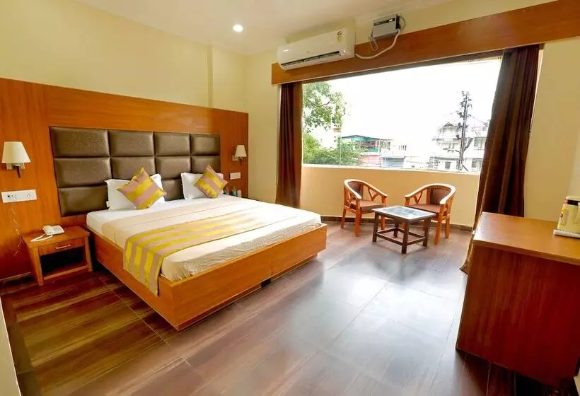 Hotel Peepal Tree