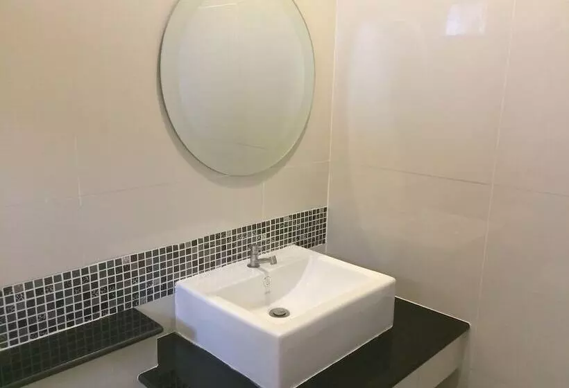 Hotelli Suanrak Resort