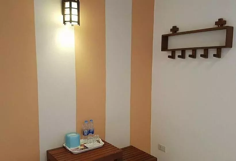 Hotelli Suanrak Resort