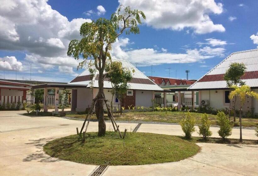 בית מלון כפרי Suanrak Resort