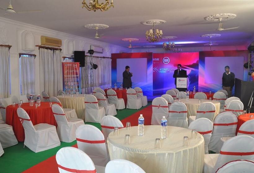 Hotel The Fort Nalagarh