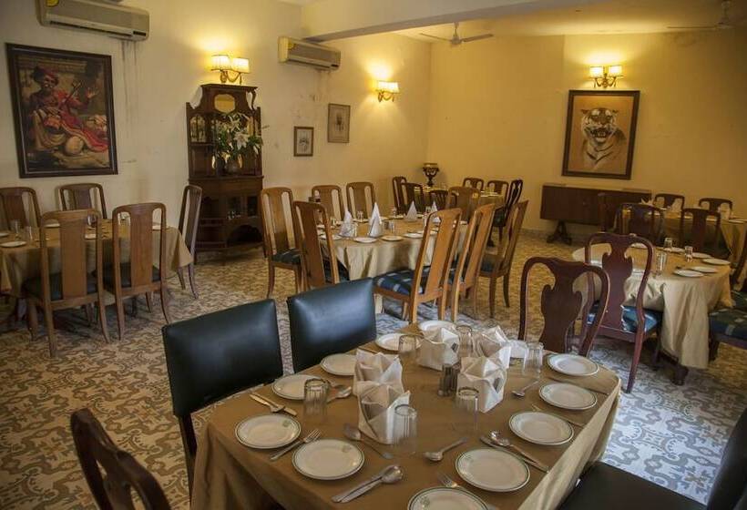 Hotel The Fort Nalagarh