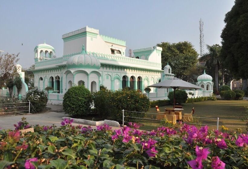 Hotel The Fort Nalagarh