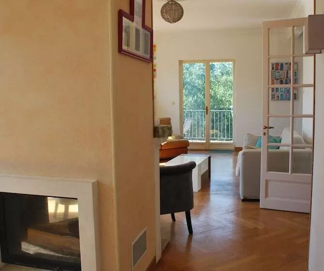 Majatalo Aux Terrasses De Kaya