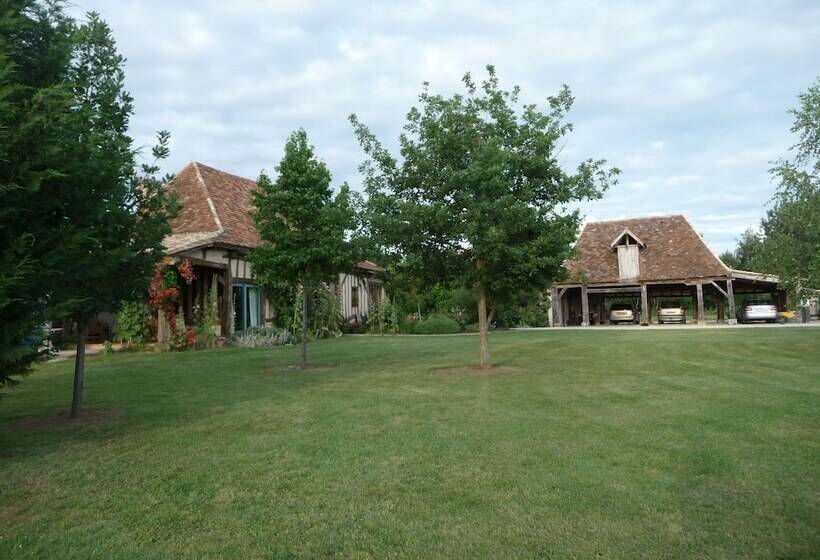 פנסיון Domaine De La Mouthe