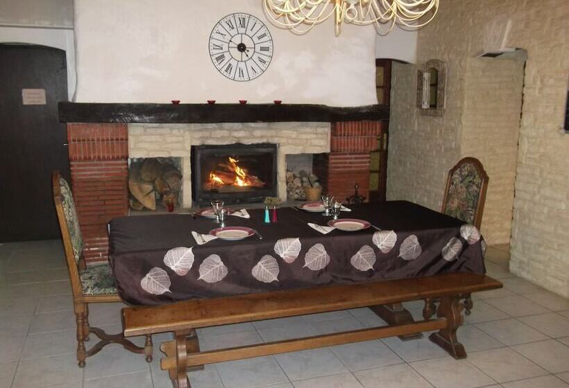 膳宿费 La Forge De Clermont