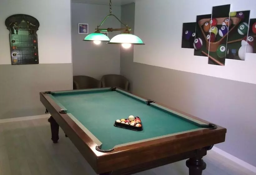 ペンション La Forge De Clermont