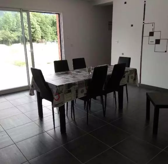 Majatalo La Vallée Des Noyers