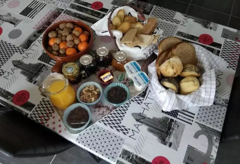 Majatalo La Vallée Des Noyers