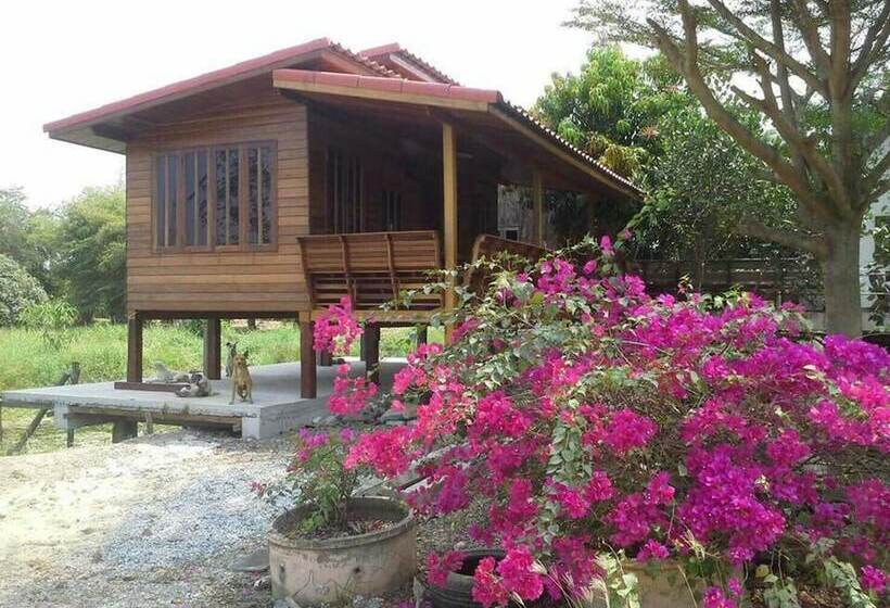 Pensão Punna Homestay @ Bangsai