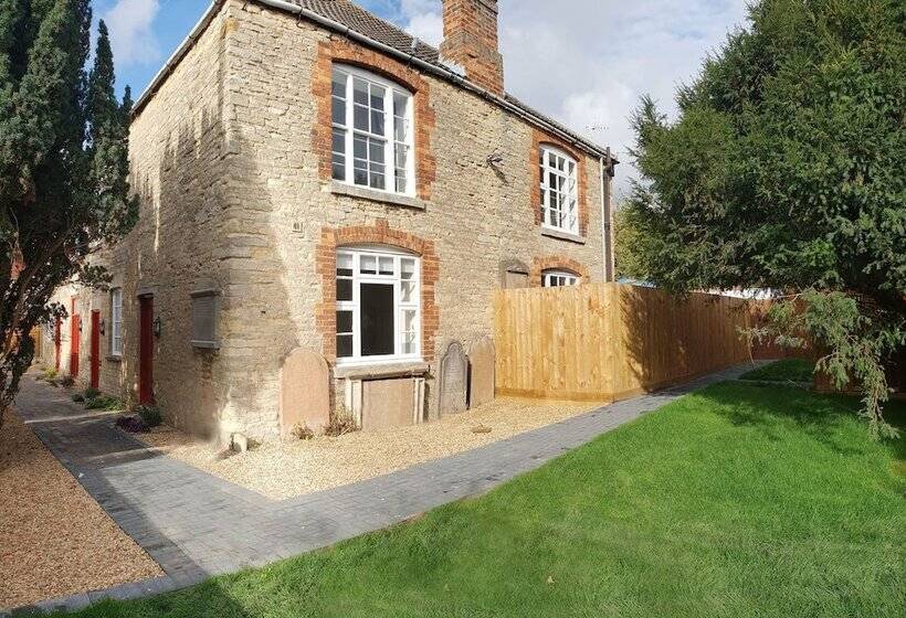 ペンション The Baptist Chapel   5