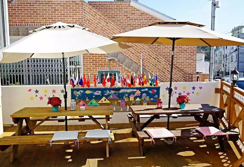 Majatalo Yours Guesthouse