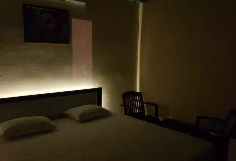 Swachh Room   Hostel