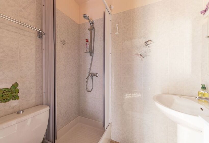 住宿加早餐 La Bastide Des Roses