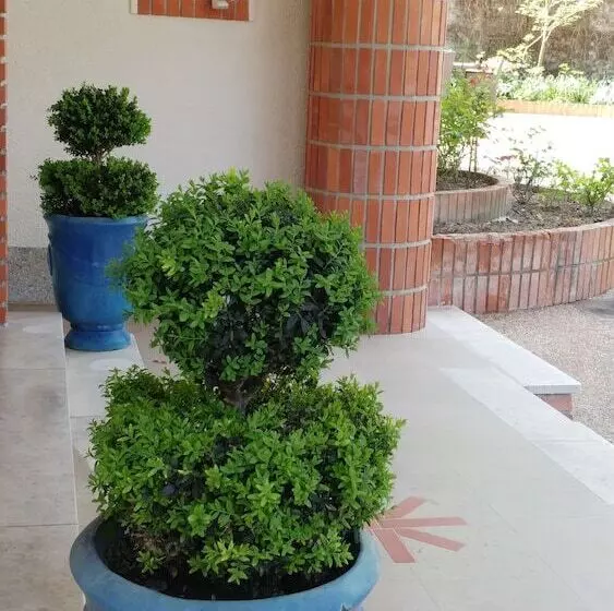 ベッドアンドブレックファースト La Closerie